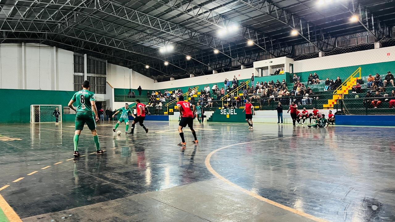 Copa Comércio de Futsal tem rodada nesta segunda em Sidrolândia com quatro jogos